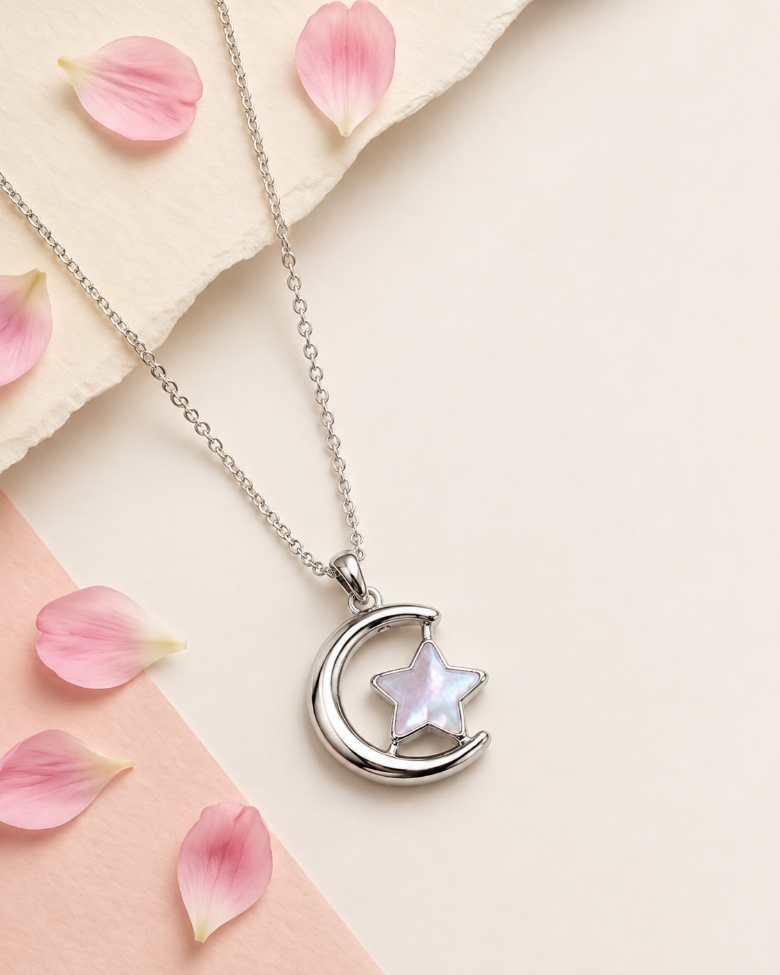 Lunéa Étoile Pendant